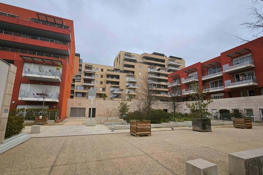 Les Marches Du Soleil Apartment Sete Exterior photo